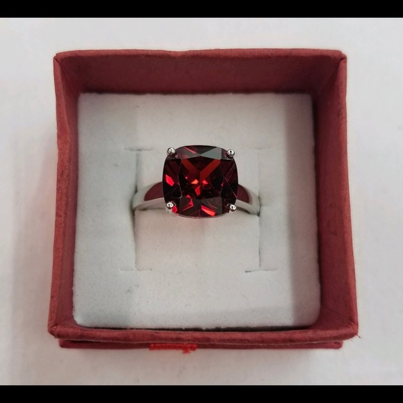 3.9 Carat Cushion Cut Vintage Garnet CZ Ring - Picture 4 of 5